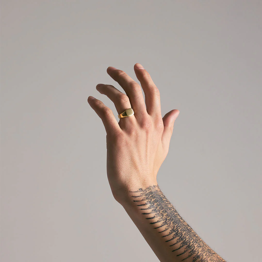 Gold Signet Ring - Image 4