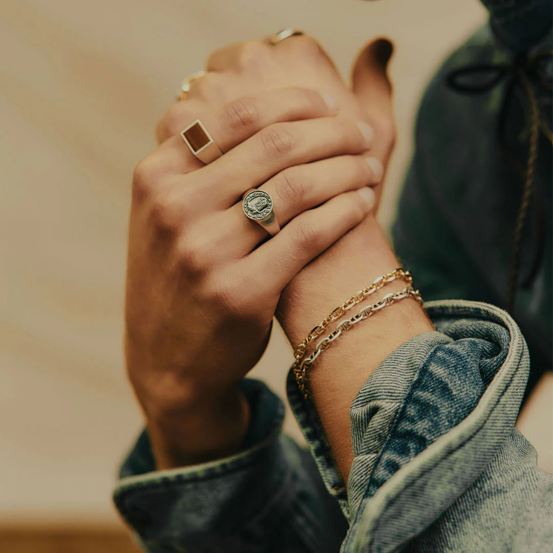 Gold Wanted Bracelet - Image 4