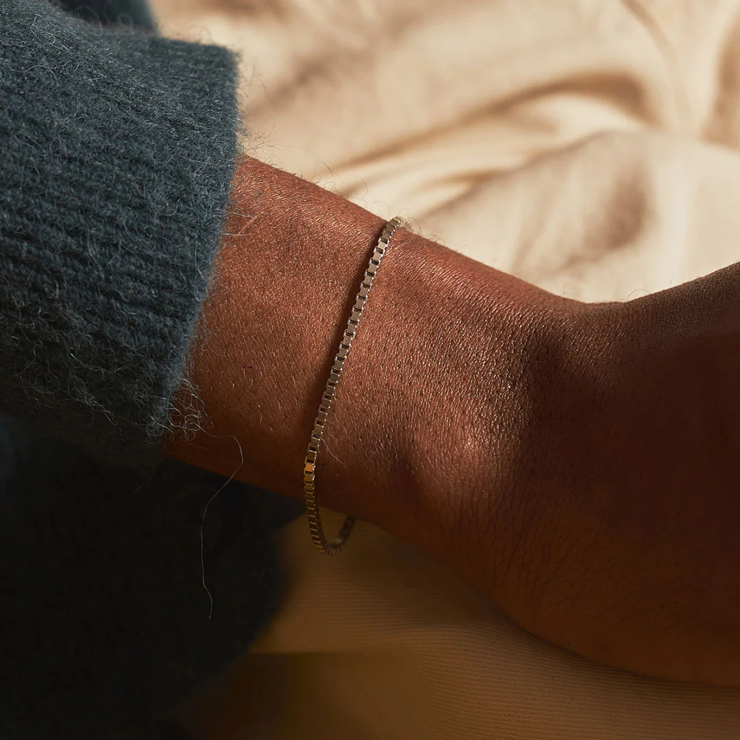 Silver Box Chain Bracelet - Image 8