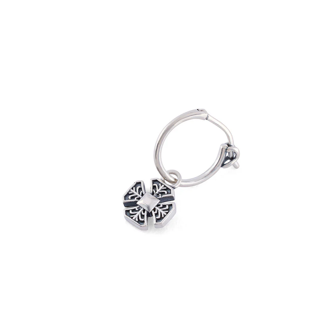 Silver Clement Pendant Earring - Image 3