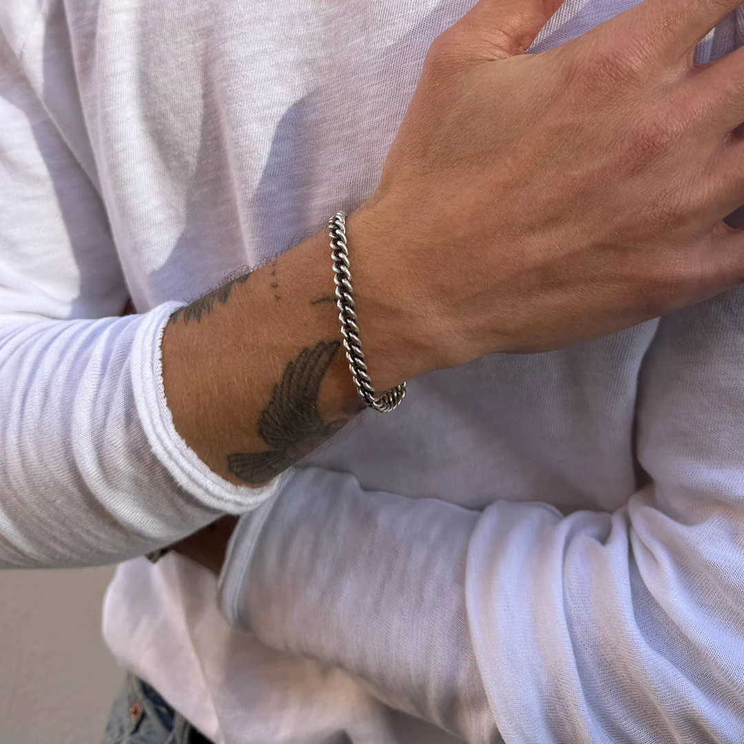 Silver 6mm Curb Bracelet - Image 4