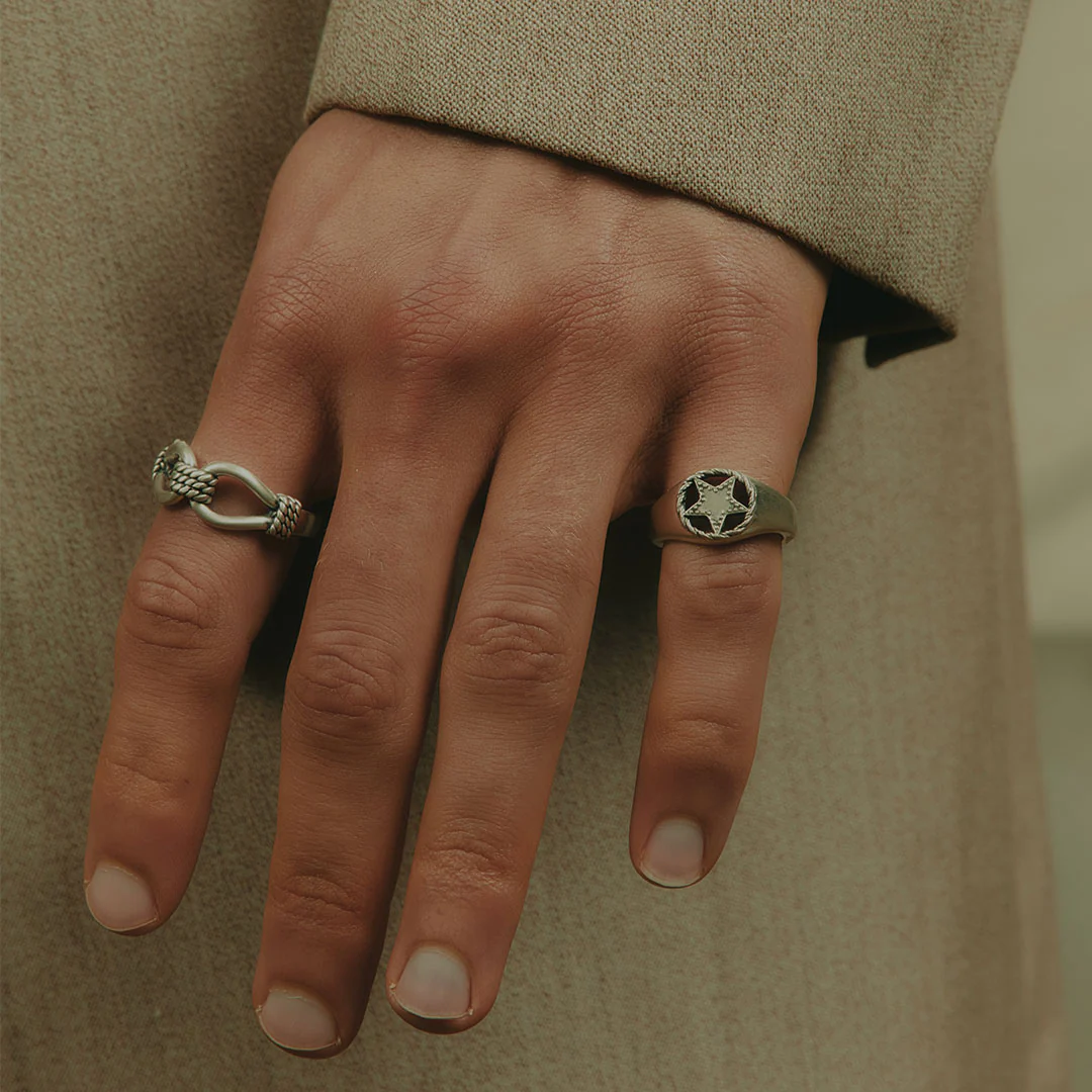 Silver Lasso Ring - Image 4