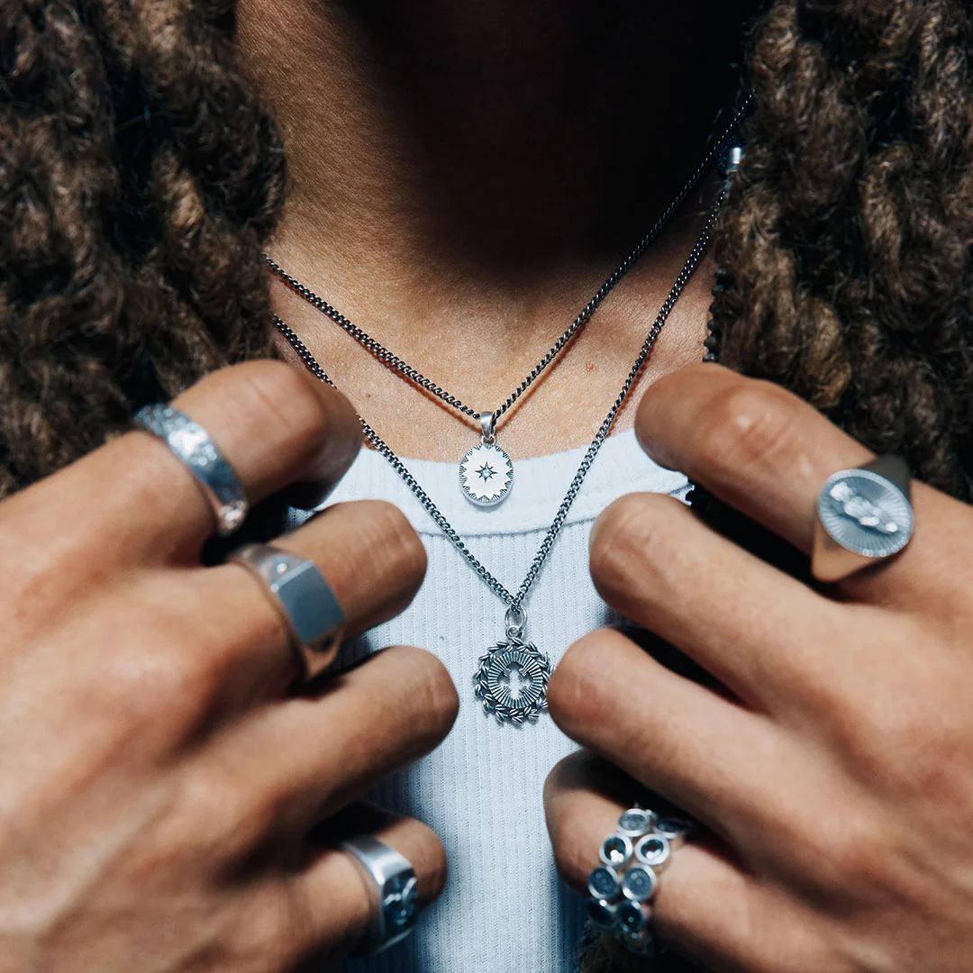 Silver Laurel Necklace - Image 4