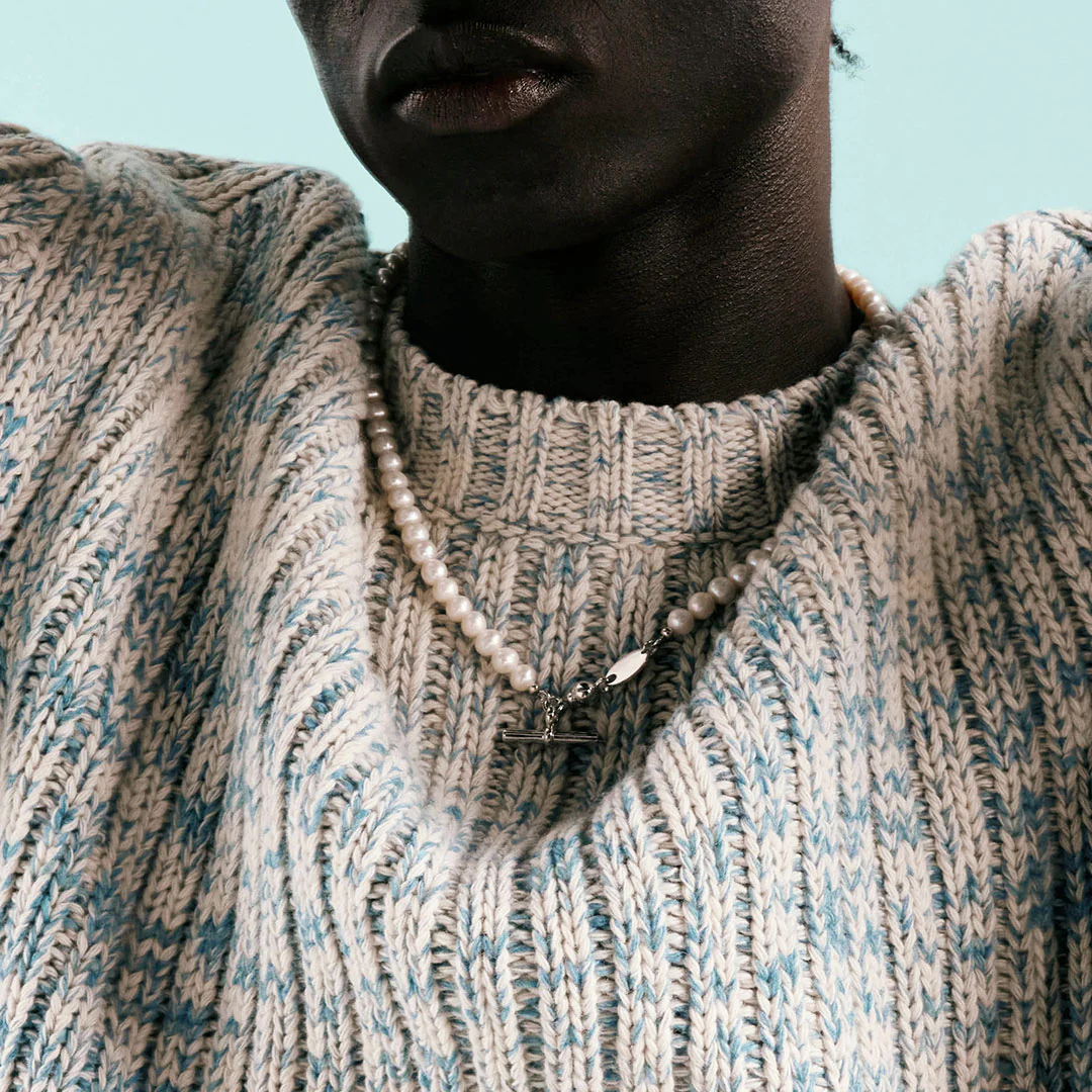 Silver Pearl T-Bar Necklace - Image 4