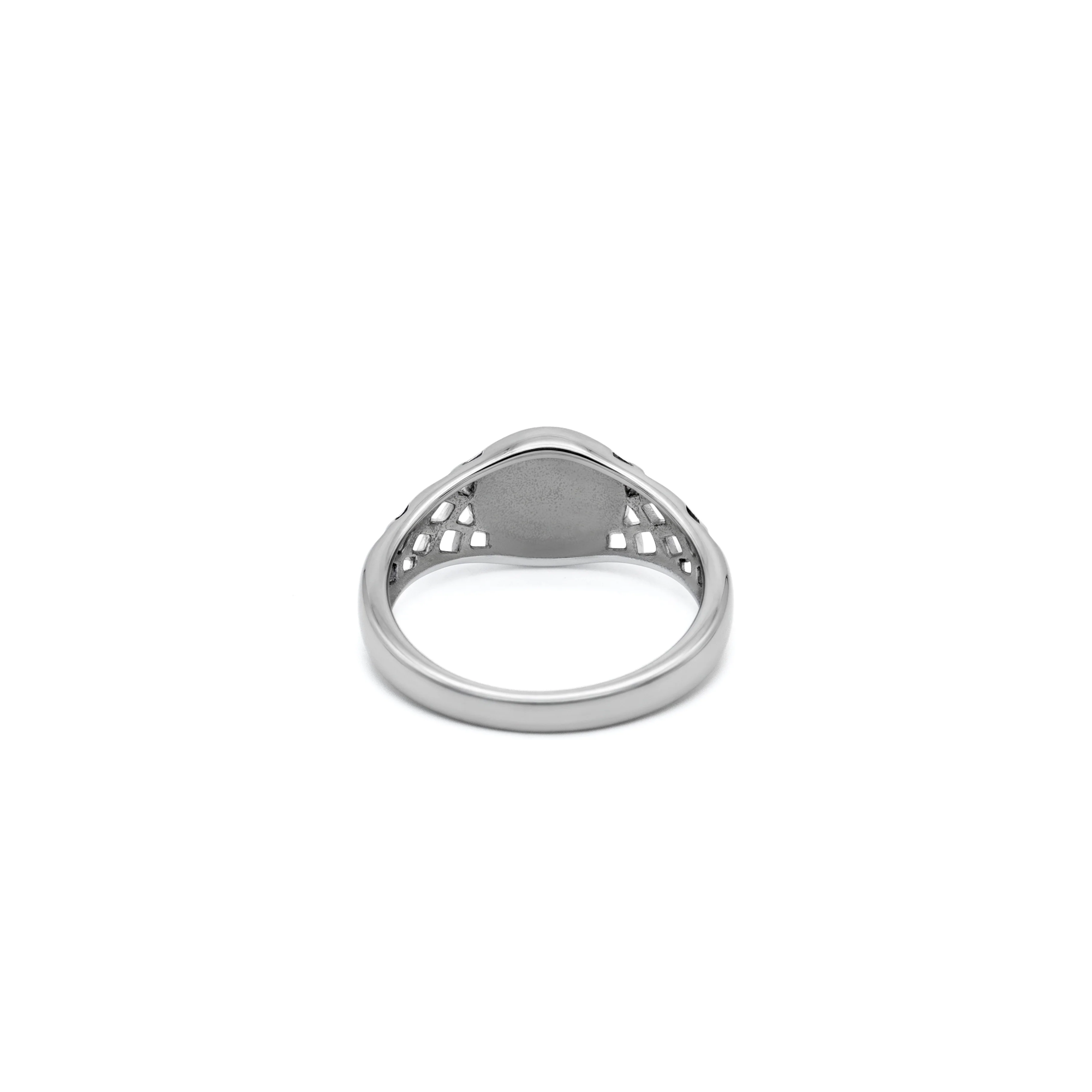Silver Rose Sovereign Ring - Image 6