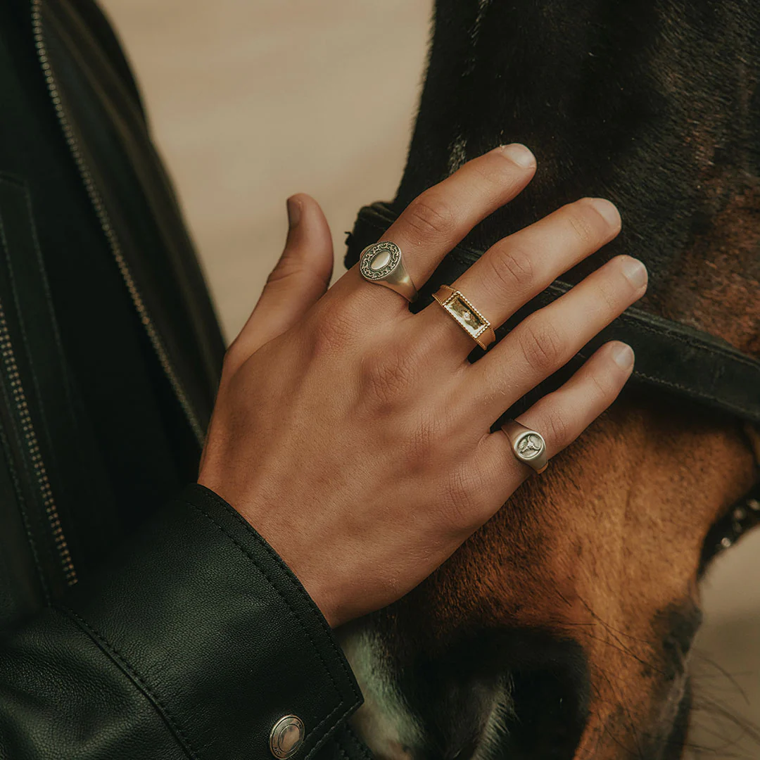 Silver Saloon Ring - Image 4