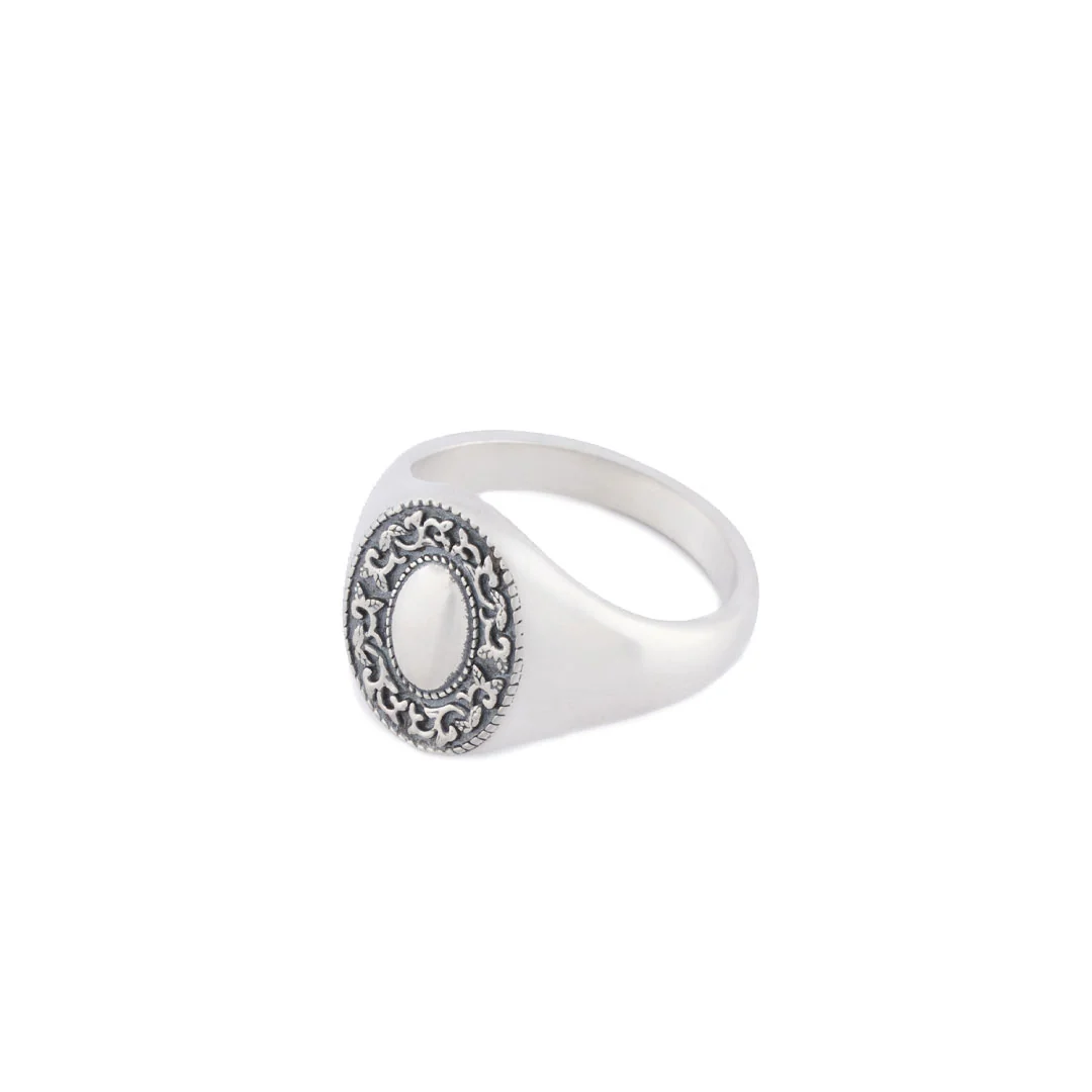 Silver Saloon Ring - Image 5